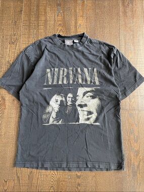 Nirvana hnm band t shirt
